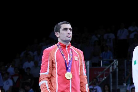 19-cu qızıl medal - Albert çempion oldu